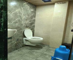 Fathima Dormitory Andheri East Subway