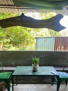 The Snail Haven Pub And Stay - Con Dao