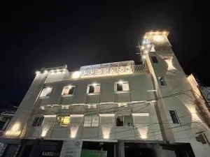 Hotel PP Grand - Bāruva