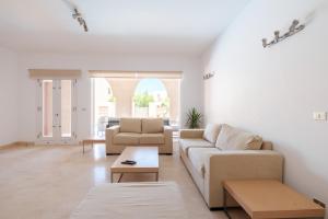 2BR New Marina Retreat • Private Pool