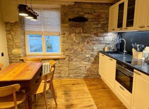 Kohtu Apartment Epoch