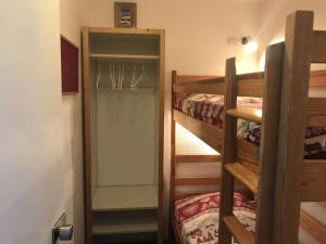 Val Thorens: Appart 28m², 4 pers, plein centre, balcon, ascenseur - FR-1-637-21