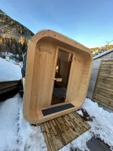 Ski Lodge Pampeago - 普雷达佐