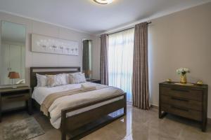 405 Portofino Eyrie Holiday Apartments