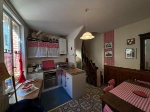 Maisons de vacances La maison bleue : photos des chambres