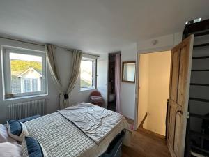 Maisons de vacances La maison bleue : photos des chambres