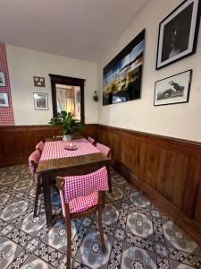 Maisons de vacances La maison bleue : photos des chambres