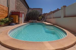 Maisons de vacances Maison Bompas 6 personnes piscine et jacuzzi : photos des chambres