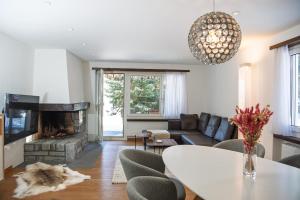 Alpine Retreat with Private Hot Tub