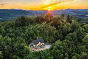 Summer Escape Mtn View Sauna Hot Tub Games Arcade - Flat Rock