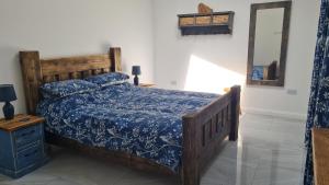 The Old Mountain Stables Caerllwyn Ganol Farm