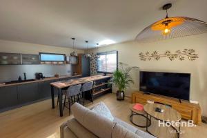 Maisons de vacances L-Olivier - Private Spa and Garden : photos des chambres