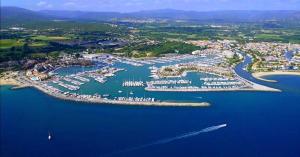 Appartements Studio in the village centre - Cogolin : Studio