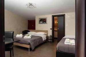 B&B Benny - مارشانيزي