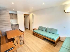 Résidence Les Jardins De Val - Appartement 2 pièces pour 4 personnes à Val dIsère à 350 mètres du centre du village et 450m des pistes MAE-1814