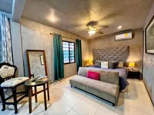 Beachside Oasis ! Spacious ½ block from the Beach - Puerto Morelos