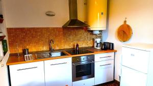 Résidence Maison Pelmou-pelvoux - Jolie appartement T3 dans maison de pays pour 6 personnes avec balcon. MAE-6881