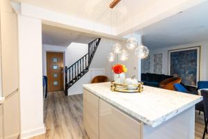 Luxury 3 Bed House Manchester Old Trafford