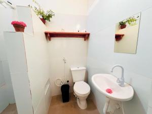 Casa da Dona Filhinha, paz e localização perfeita na vila da Praia do Forte BA