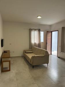 AP do PAI, APTO NOVO com 2 QUARTOS próximo a praia