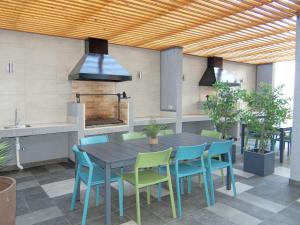 Comfortable apartment, access to Wi-Fi and Netflix