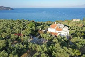 Villa Orea Elena-Mani-Kalamata - Megáli Mandínia