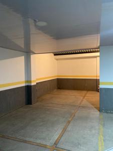 Apartamento central en zona comercial