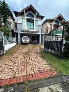 Teratak Noraini - Kampong Skudai Laut