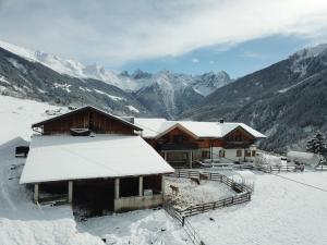 Apartment in Kaunerberg near Ski Resort