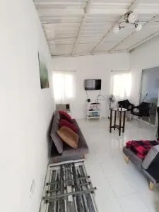 Casa Andrade in Coral 3 urbanization - Data de Posorja