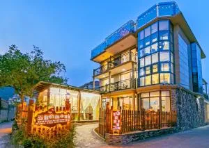 我们的小院-不期而遇 - Hou-sha-t'ou-ts'un