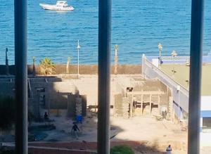 Chalets in Porto Sokhna on the sea and the pool