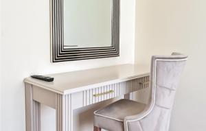 1 Bedroom Awesome Apartment In Ustron