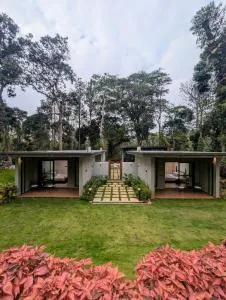 Earthsong & Birdsong Luxury Pool Villa by Luxunlock Private Villas - Suntikoppa