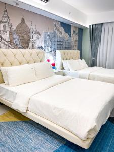 Lovely Penthouse across City of Dreams, Airport