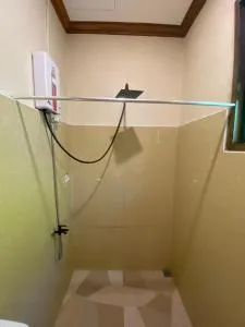 Hermit Bungalow #1 in Catangnan Gen Luna w STARLINK WIFI - Libertad