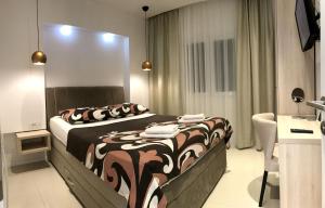 Heated swimming pool, stunning sea view terrace a9