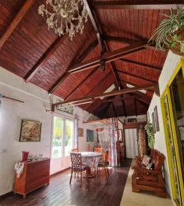 Palais du Charme Roy - 巴斯特尔