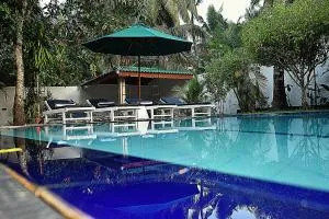 Riverside Oasis - Villa with Pool - Metarambe