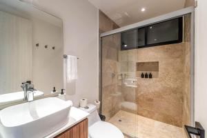 Lux 2 BD Suite with Private Plunge Pool, Terrace