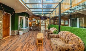 Itsy Hotels Shri Gv Inn, 600 Mtrs From Tiffin Top