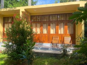 Talalla Ocean Beach Bungalow