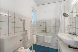 Castel In Aria Apartments