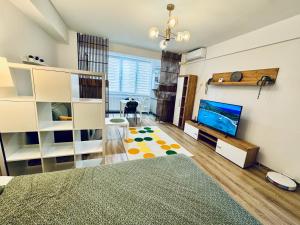 Altheda Living Zircon A-37