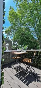 Appartements N1-Terrasse - Barbacane - Pieds Cite - Clime Mobile : Appartement 1 Chambre