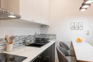 Cozy & Central Fully Equipped Studio 5 min walk to metro, Montparnasse neighbourhood