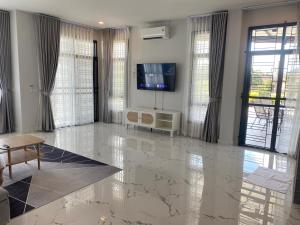 Hillview Terrace