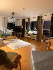 Voll ausgestattete, helle Ferienwohnung auf 80 qm