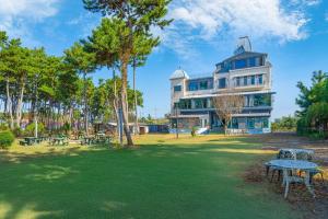 Pool Villa Linderburg