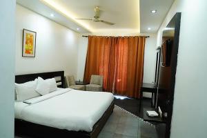 Hotel Raunak